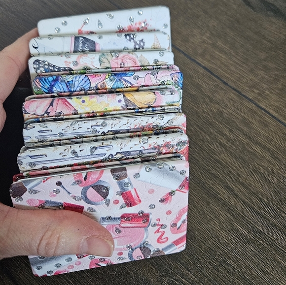 NEW 🔴 Colorful Double-Sided Compact Mirrors - Picture 6 of 13